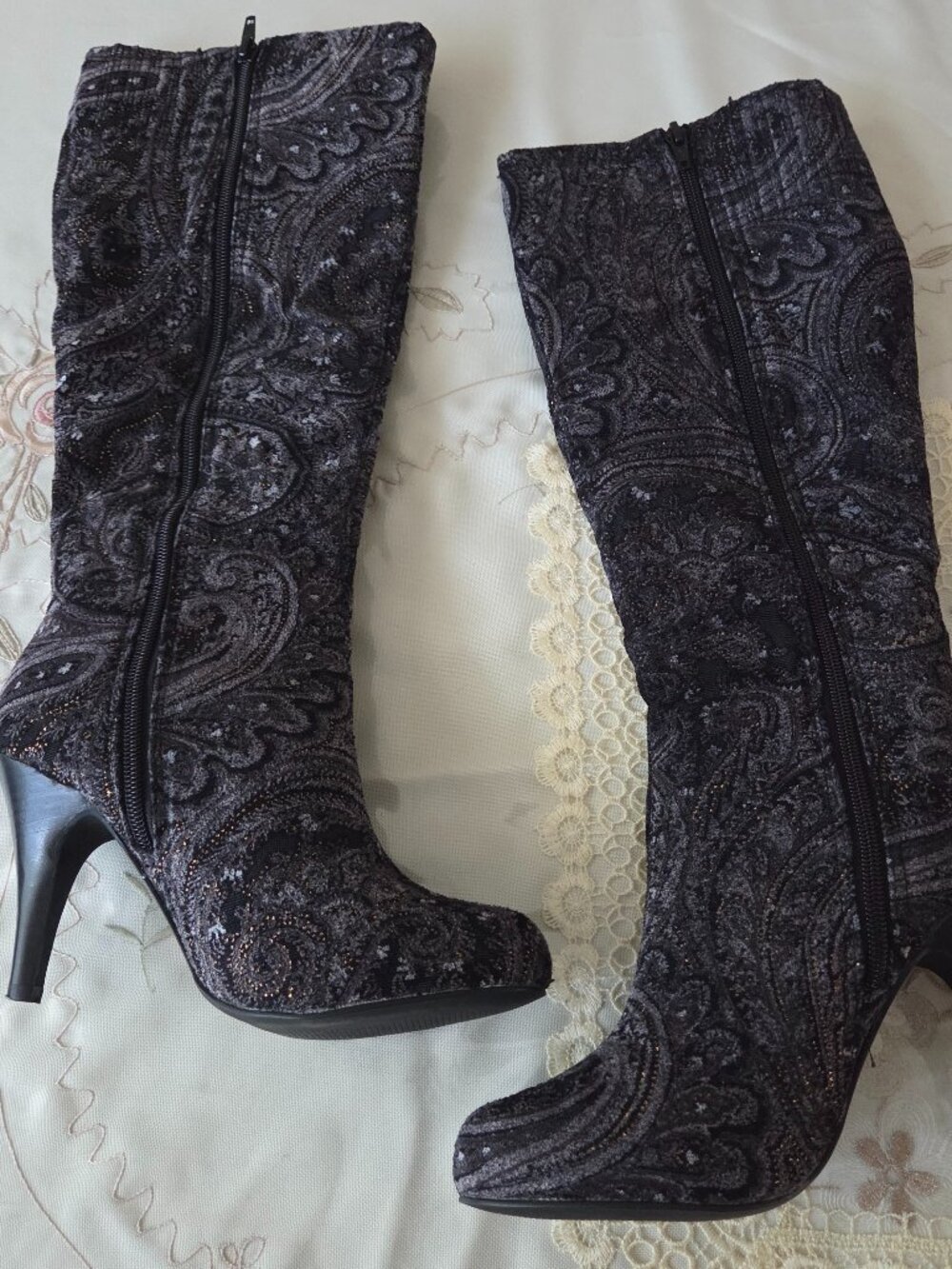 NWOT Diba Paisley Velvet Knee Boots